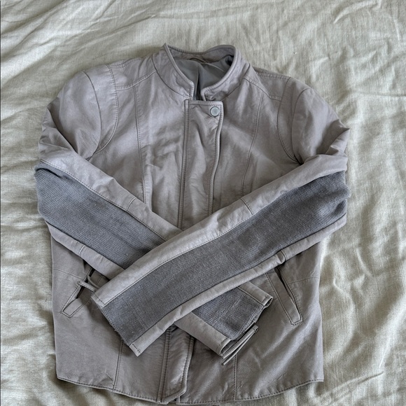 Free People Women's Soft Gray Vegan Leather Jacket - Picture 4 of 5